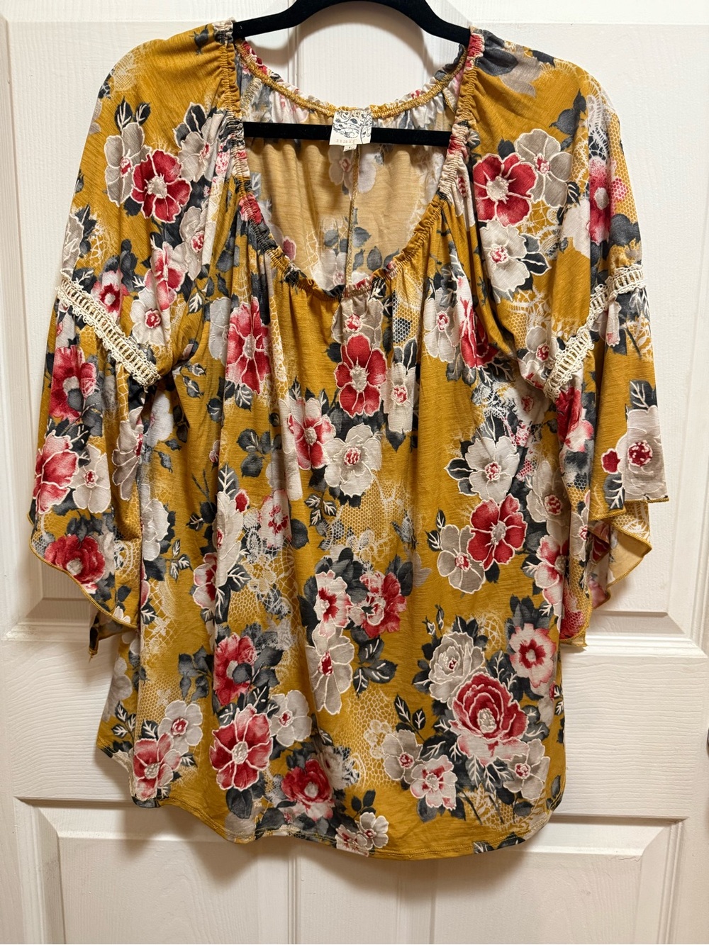 NAIF Mustard Floral Lace-Trim Peasant Blouse